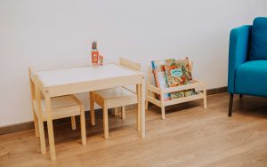 Kinderspielecke für unseren kleinen Patienten in Zahnarztpraxis Barbutova